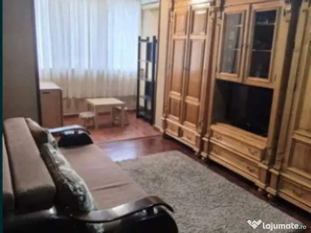 Apartament 2 camere, semidecomandat - zona Vlahuta 