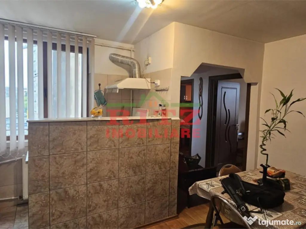 APARTAMENT 3 CAMERE CENTRAL 