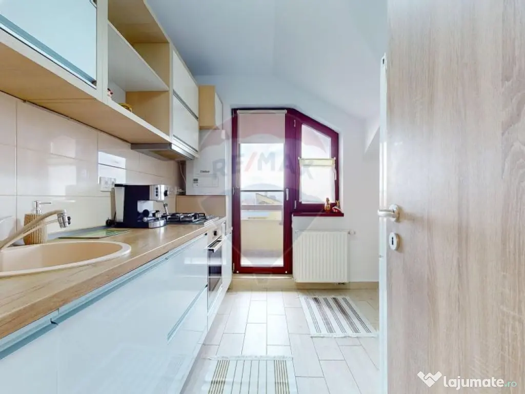 Apartament cu 2 camere de închiriat în zona Tractorul 