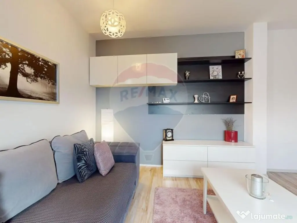 Apartament cu 2 camere de închiriat în zona Tractorul 