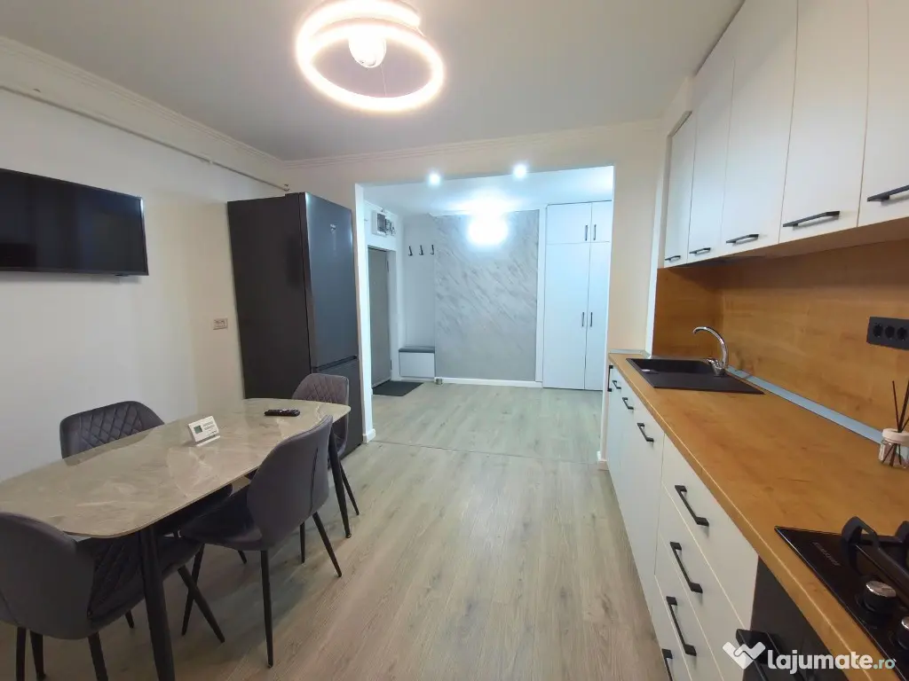 NORD - APARTAMENT DE 2 CAMERE, RENOVAT COMPLET - PRIMA INCHIRIERE 