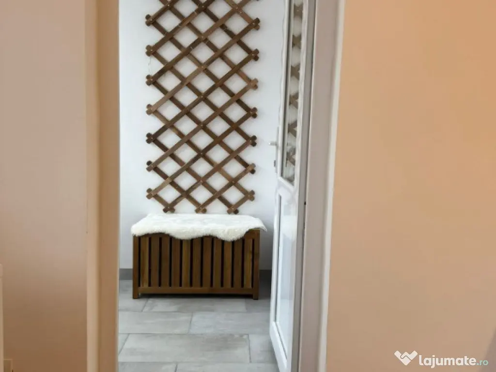 Garsoniera de vânzare în Tineretului, in apropiere de Metrou,Piata. 