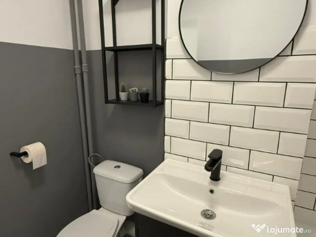 Garsoniera de vânzare în Tineretului, in apropiere de Metrou,Piata. 