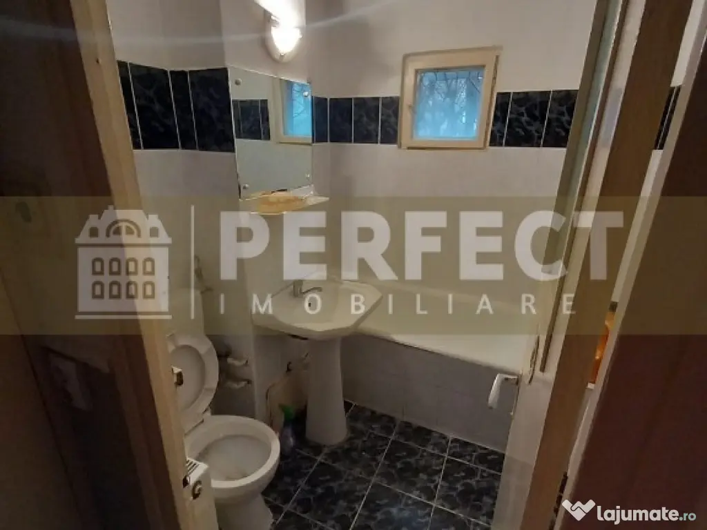 Ap.3 camere PARTER 9 Mai DECOMANDAT pret 79800 euro 