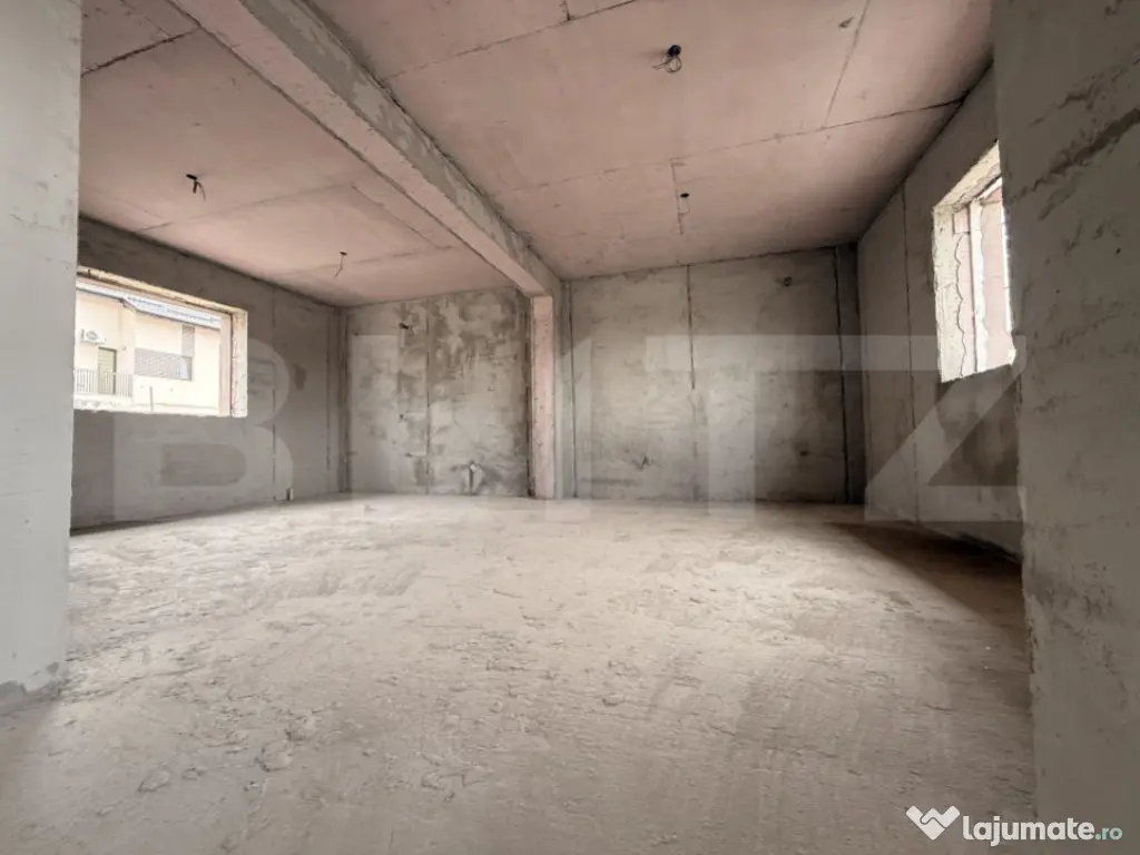 Casă modernă in Ploiesti + curtea + 2 locuri de parcare. 