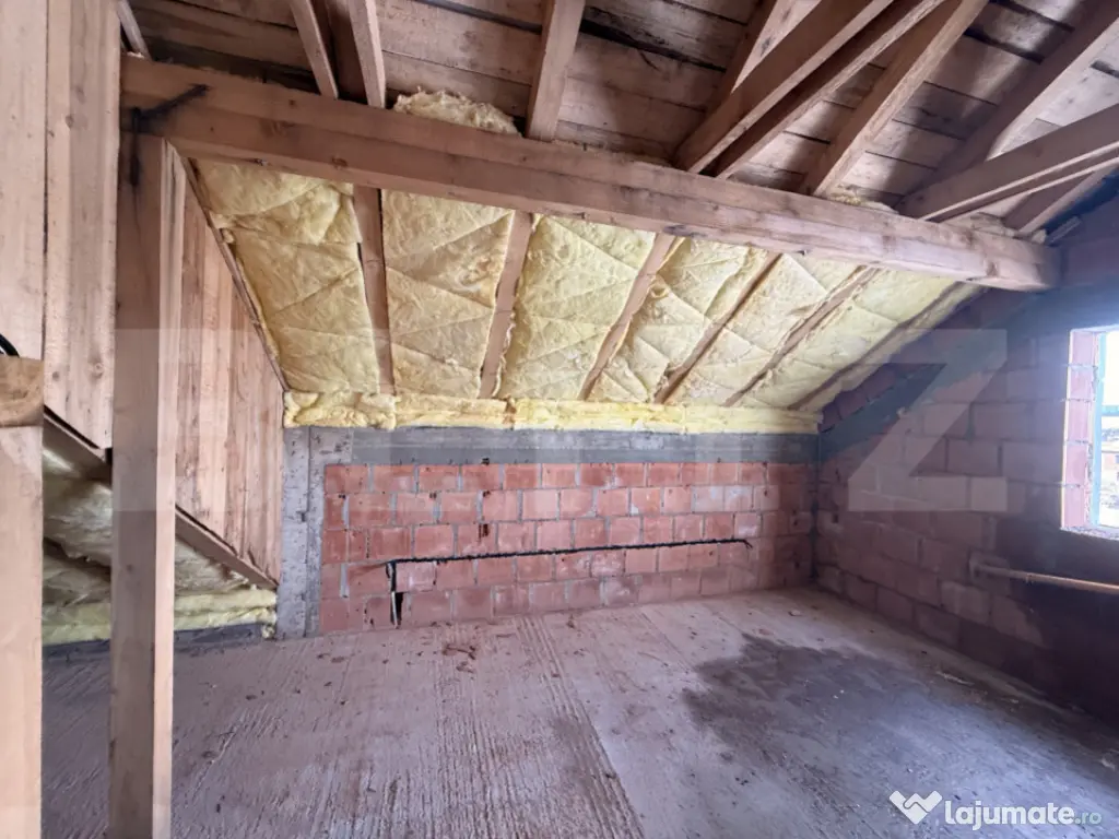 Casă modernă in Ploiesti + curtea + 2 locuri de parcare. 