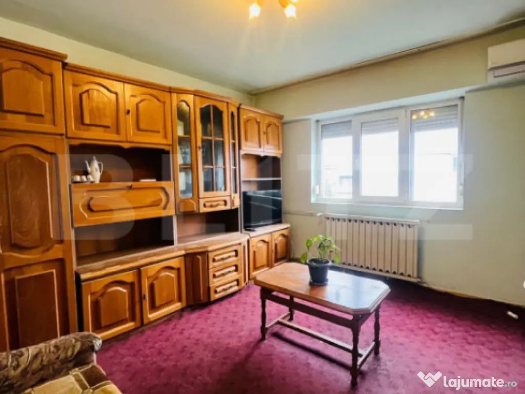 Garsonieră cochetă în Rogerius 