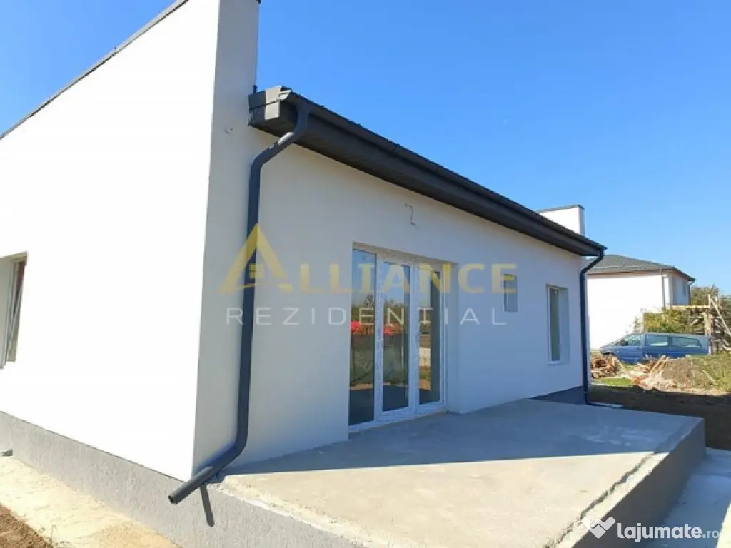 Casa individuala - 3 camere - 2 bai-310 mp teren 