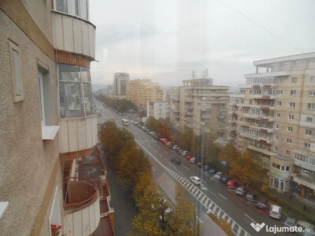 Inchiriez apartament 2 camere decomandat in Deva, Casa de Pensii,et 7