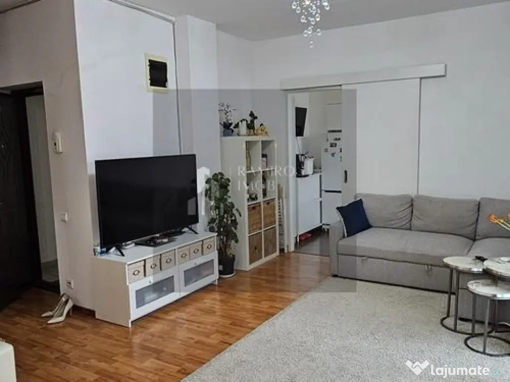 Apartament 2 camere la 4 minute metrou 1 Decembrie/ Mobil...