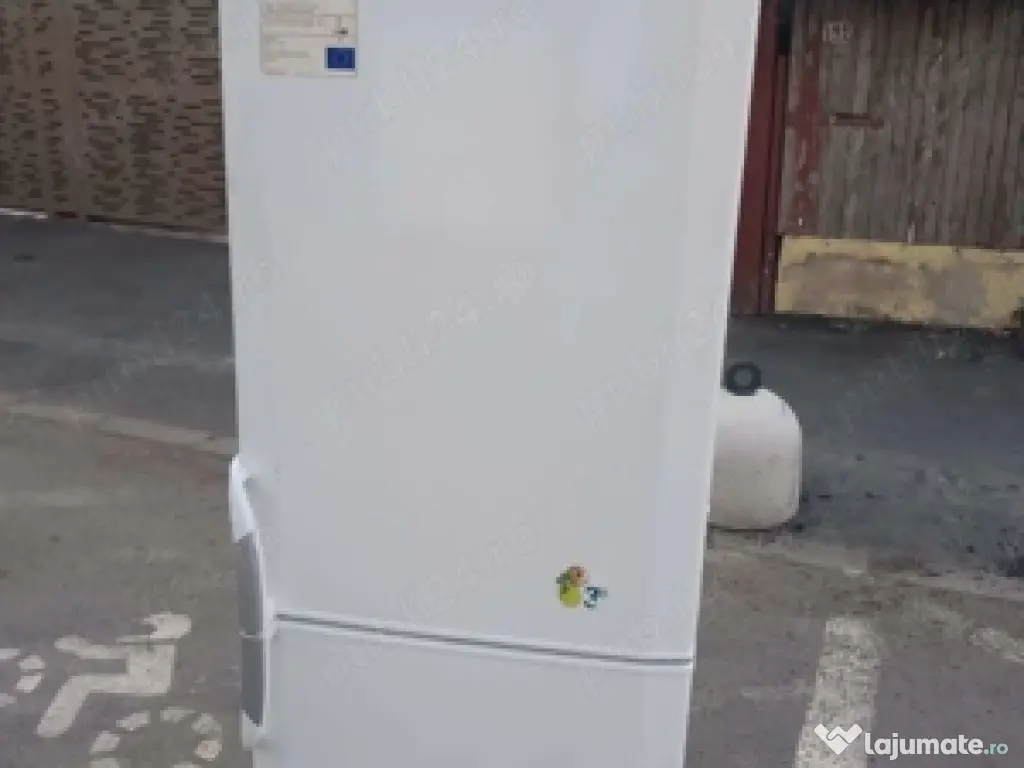 Frigider arctic model nou combina frigorifica 