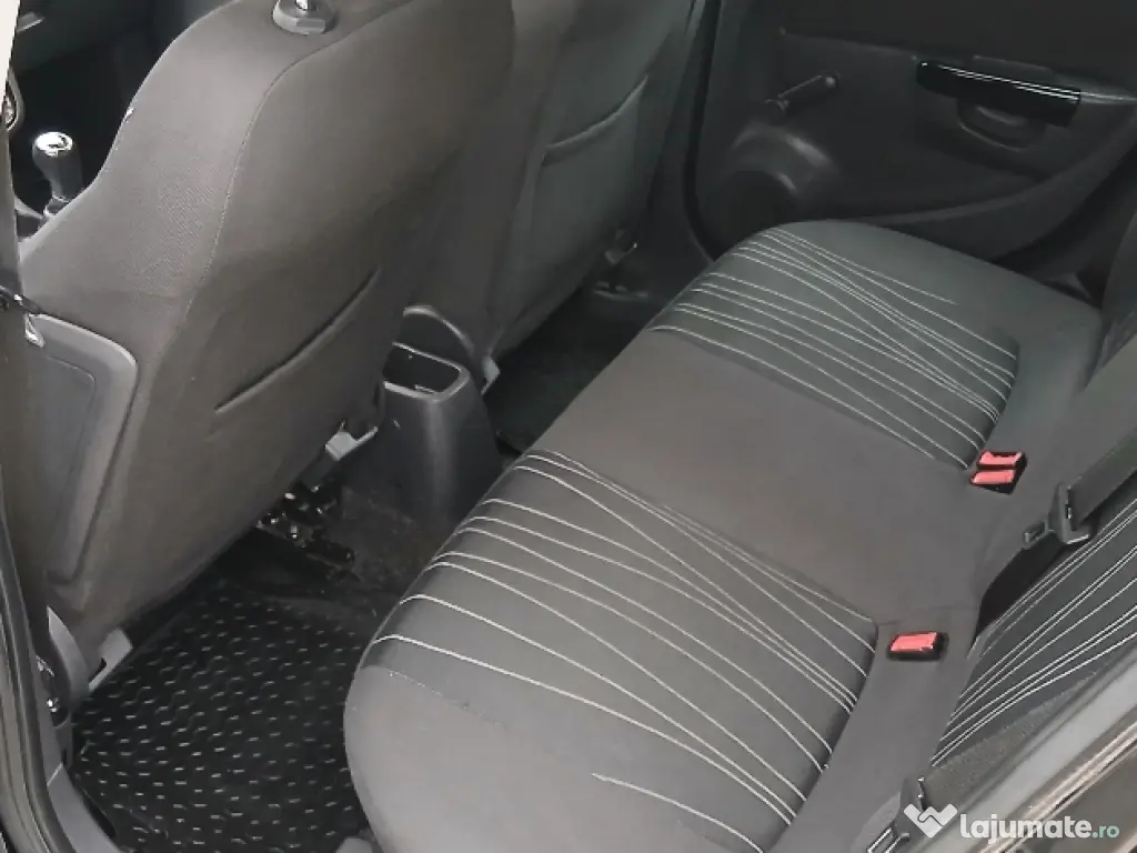 Opel Corsa 2010 1.3 diesel 