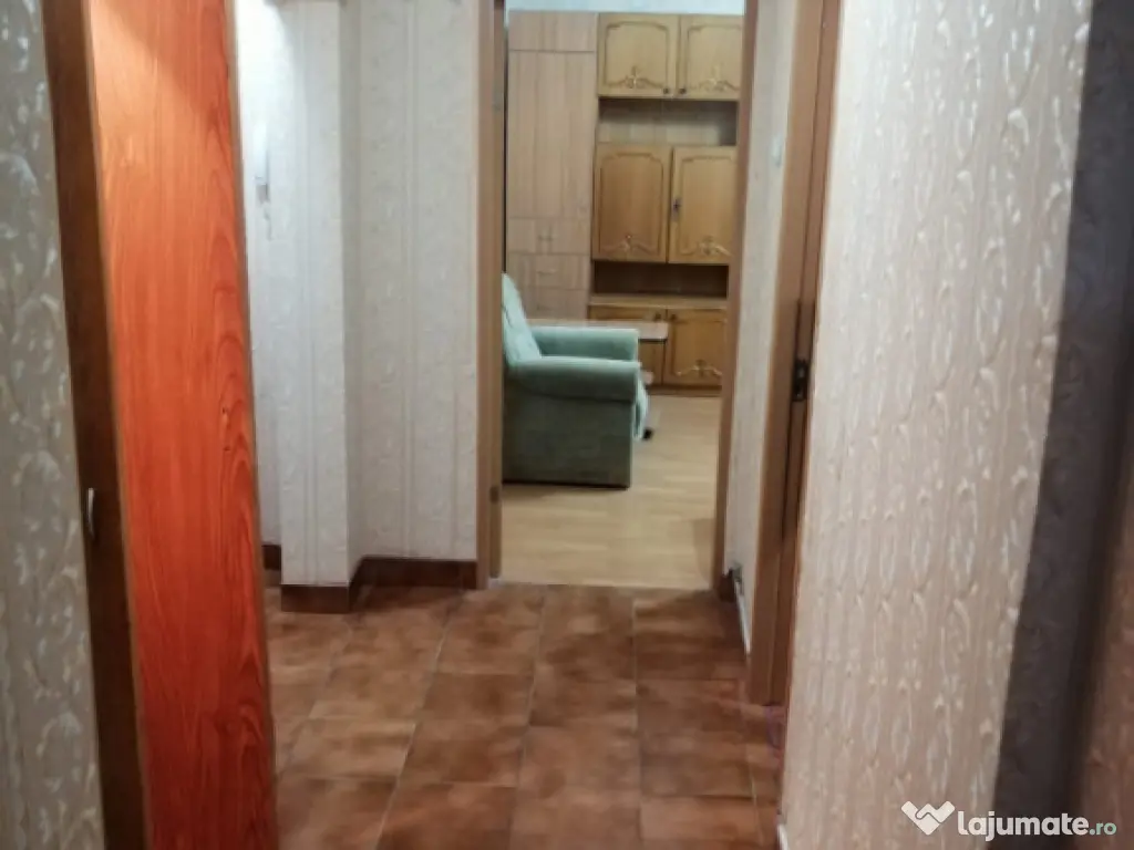 Etaj 2 - Apartament 2 camere, confort 1 zona Vidin. Mobilat 