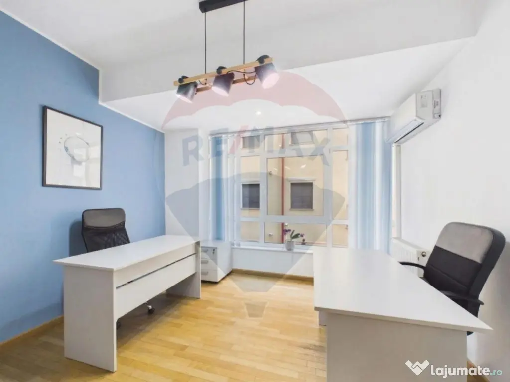 Apartament 4 camere recompartimentat din 3, P-ta Unirii |... 