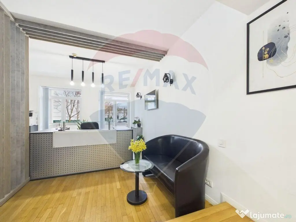 Apartament 4 camere recompartimentat din 3, P-ta Unirii |... 