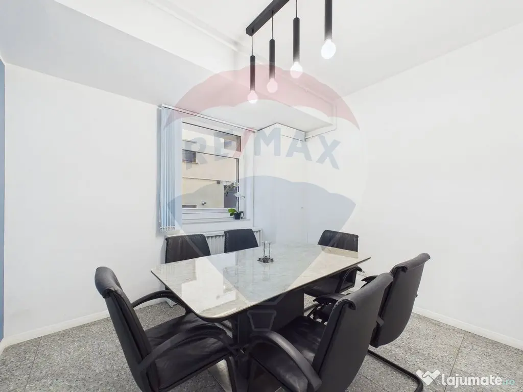 Apartament 4 camere recompartimentat din 3, P-ta Unirii |... 