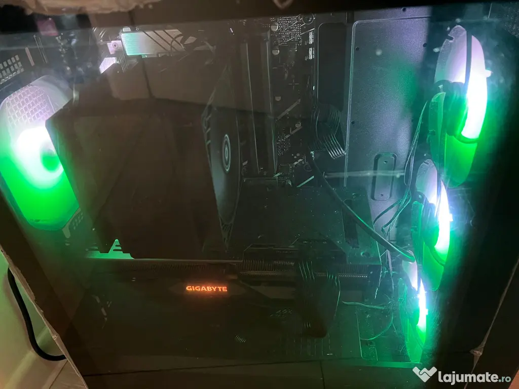 Pc Gaming Gigabyte Radeon RX 7700 XT gaming OC 12GB GDDR6 HIGH END