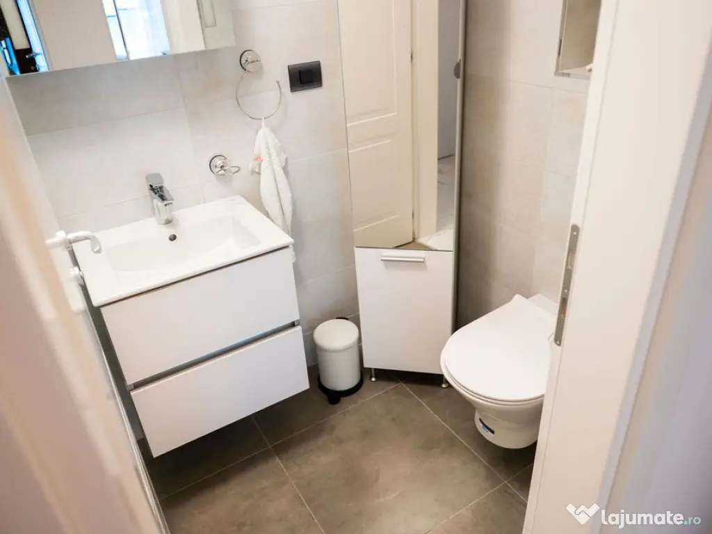 Apartament premium cu terasă mare și vedere la mare –... 