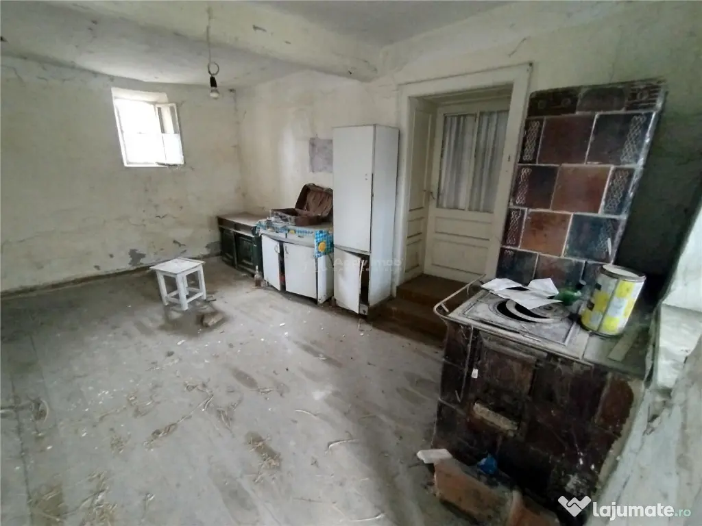 Iecea Mare - Timis, Casa cu Gradina, 1800mp Teren, Pret Nego 