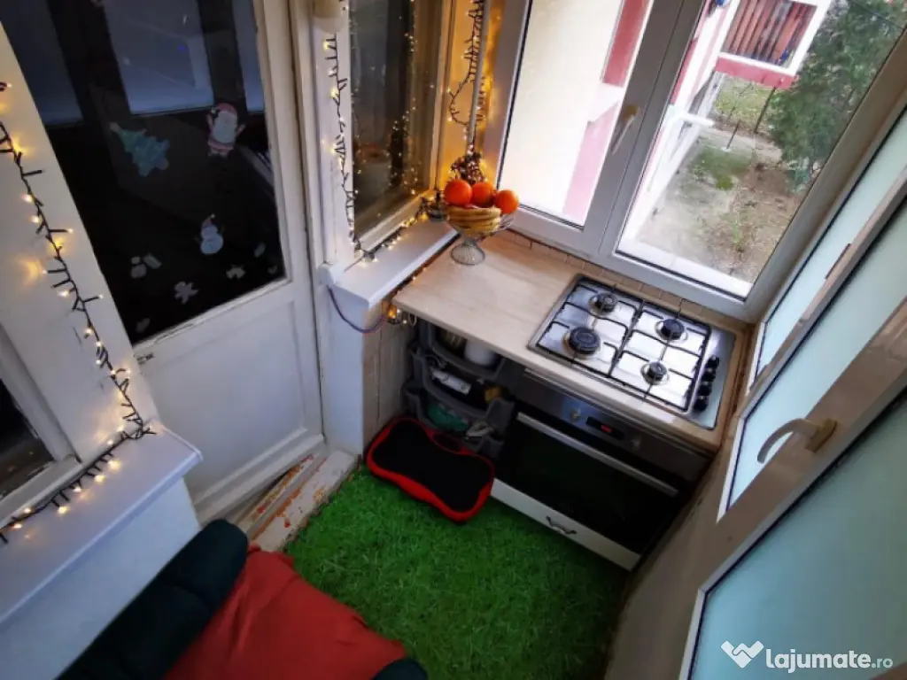 Apartament 3 camere, 39.21 mp, zona Rovine