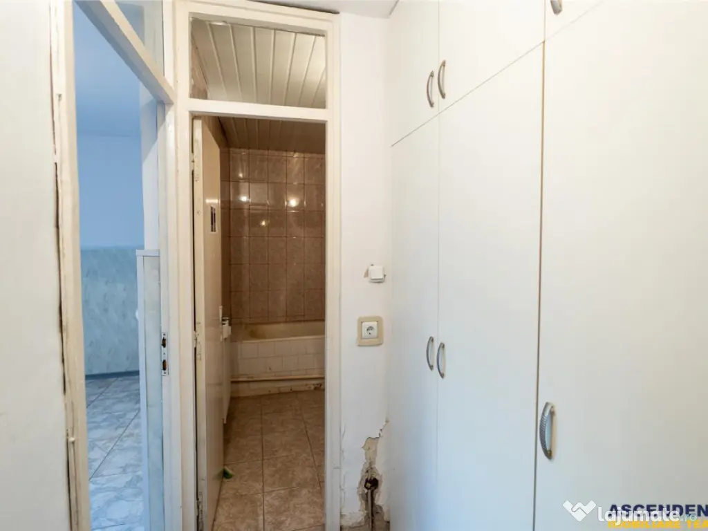 FILM! Targu Secuiesc,2 camere,partial renovat,recomandat:loc 