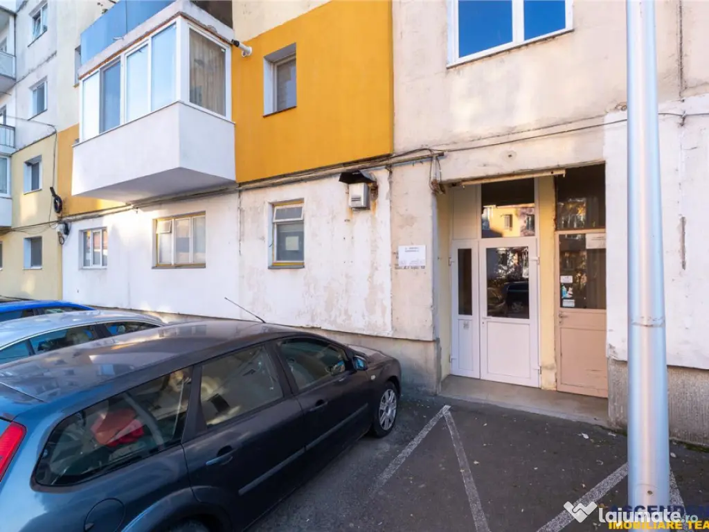 FILM! Targu Secuiesc,2 camere,partial renovat,recomandat:loc 