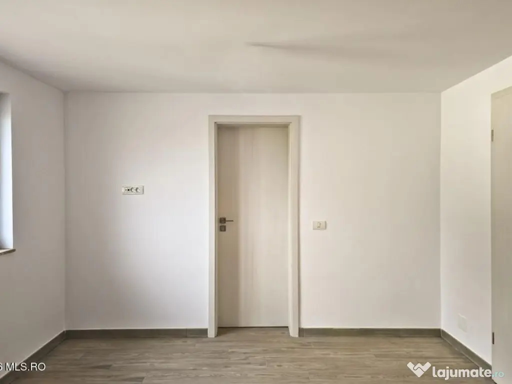 Giarmata - Casa P+1, 4 Dormitoare, 4 Bai, Garaj, Beci, Te... 