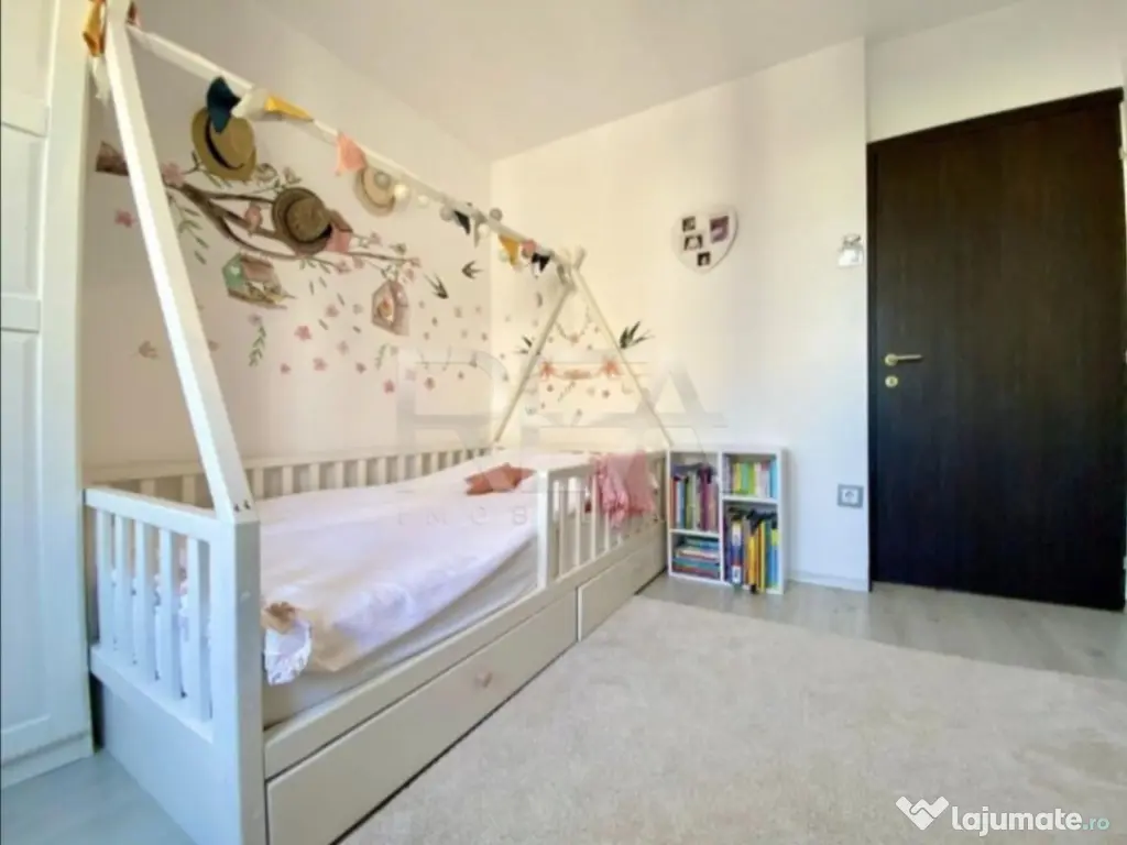 3 camere Chișinău, inst. schimb., parcare, et. 6, an 1983, 