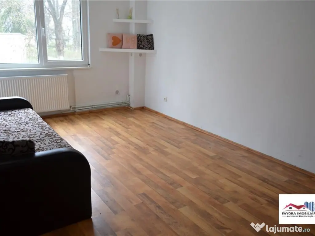 Apartament 2 Camere de Zona Cornisa