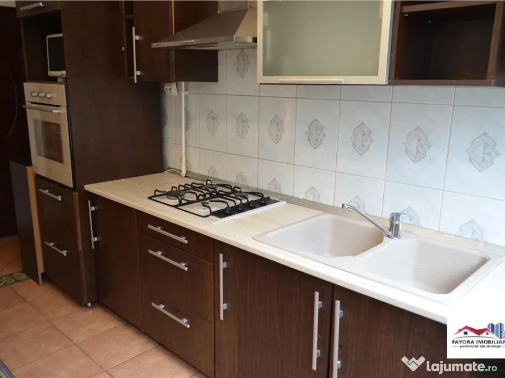 Apartament 2 Camere de Zona Cornisa