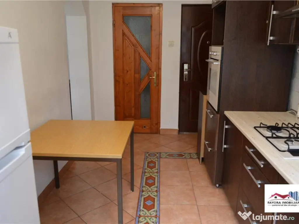 Apartament 2 Camere de Zona Cornisa
