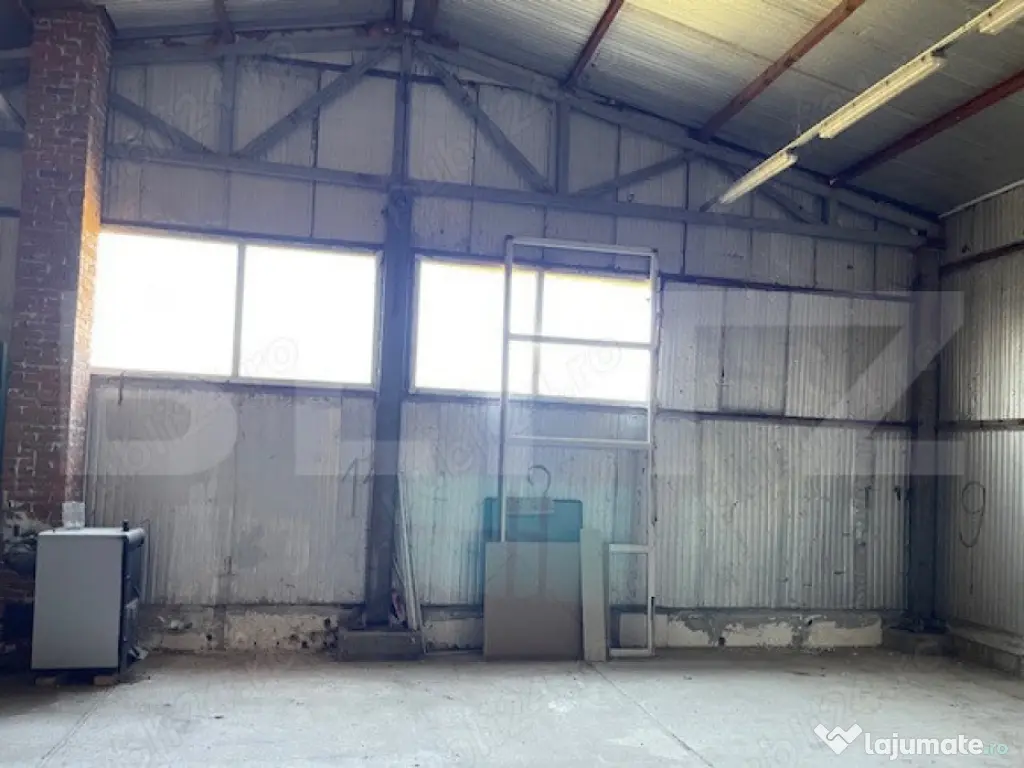 Hală industrială, 360 mp, 1000 mp teren, zona Dărmăneșt 