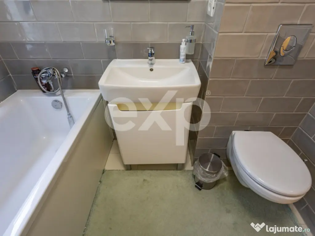 Apartament cu 3 camere si 2 bai - 500 euro - Aradului - Bloc 