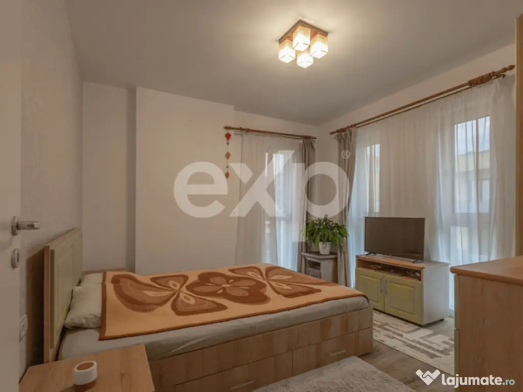 Apartament cu 3 camere si 2 bai - 500 euro - Aradului - Bloc 