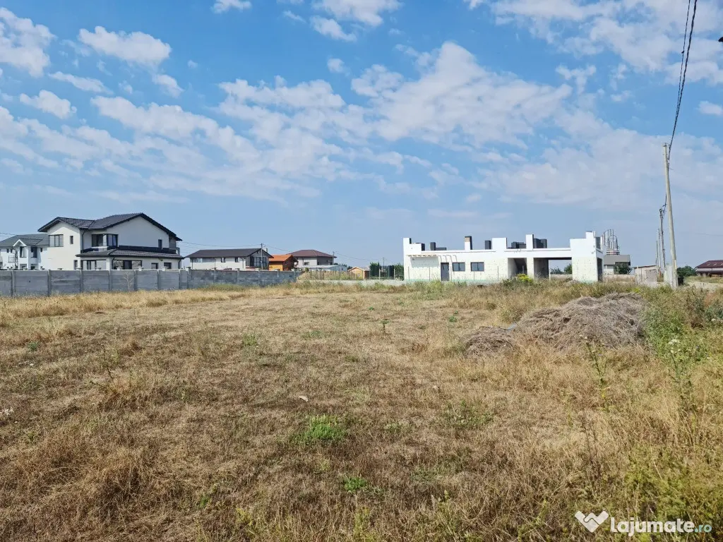 Teren de vanzare in Tuzla zona castelul de apa 