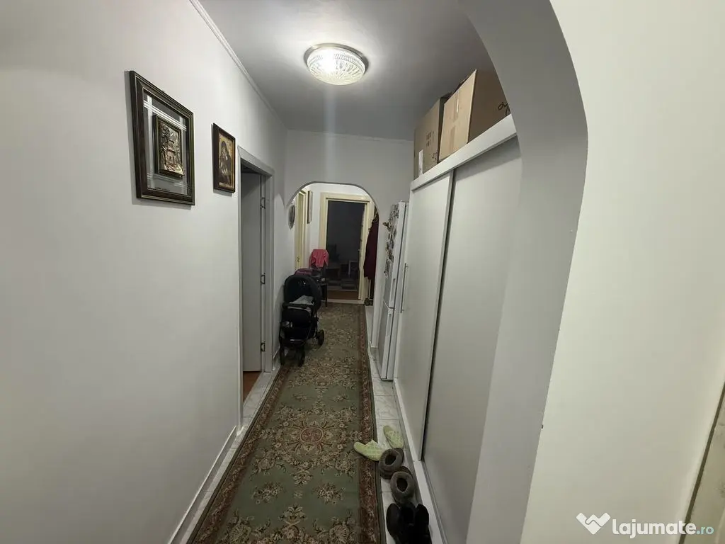 Apartament 3 camere zona Tomis Nord 