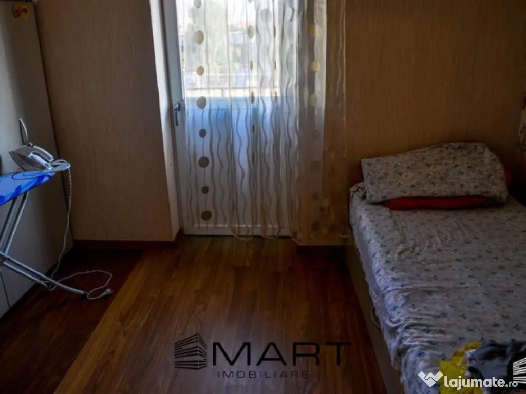 Apartament 3 camere decomandate Spital 