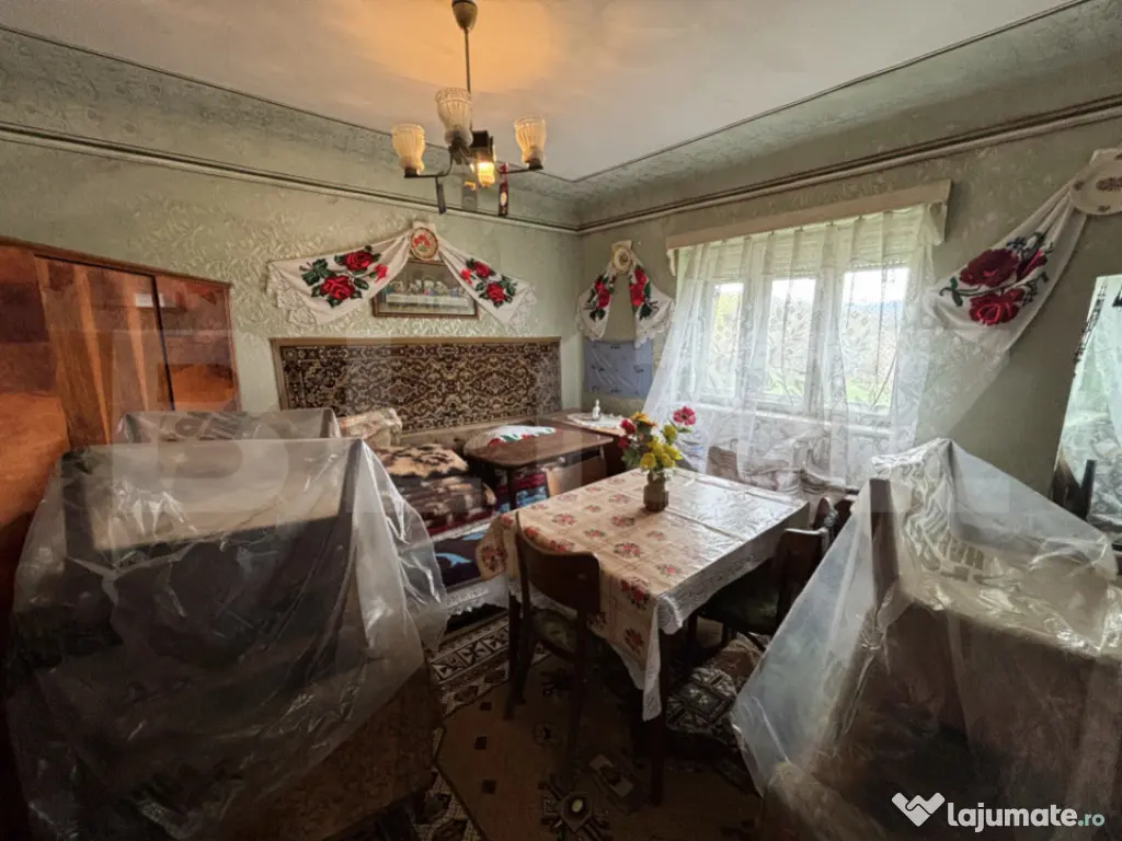 Casa de vanzare cu 3 camere 