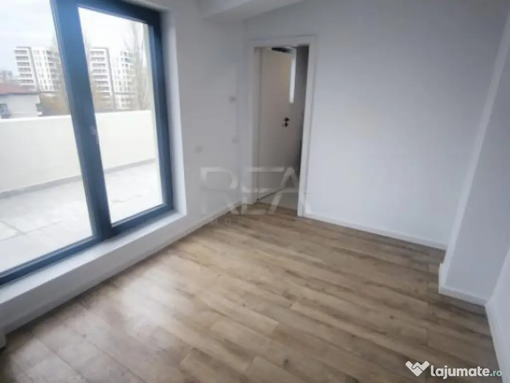 Apartament duplex 4 camere, Crangasi 