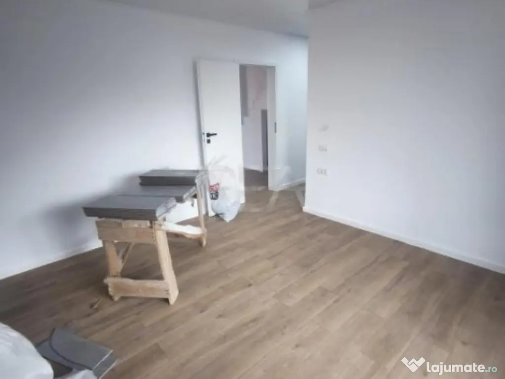 Apartament duplex 4 camere, Crangasi 