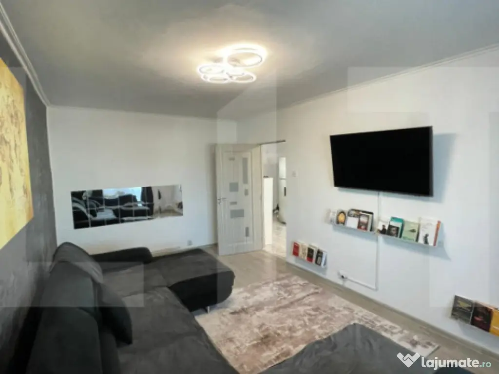 Apartament 3 camere, 62 mp, zona Lipovei