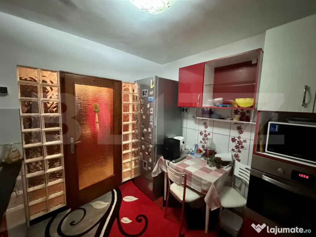 Apartament 3 camere, 62.26 mp, zona Micro 16 