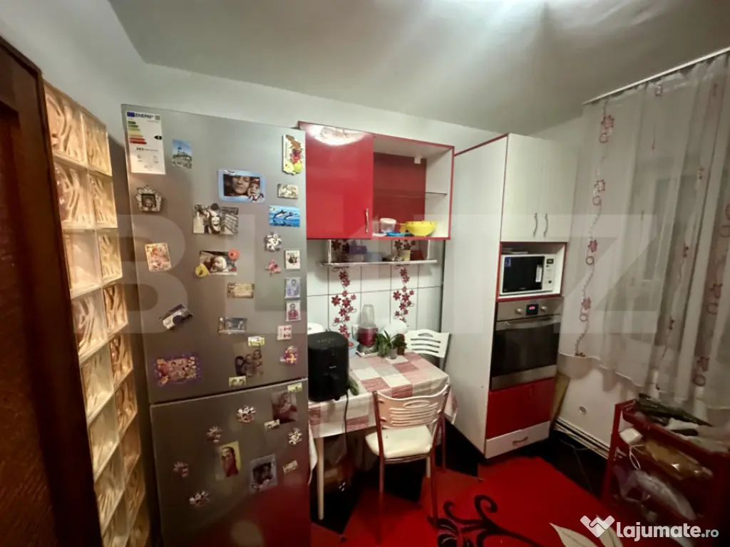 Apartament 3 camere, 62.26 mp, zona Micro 16 
