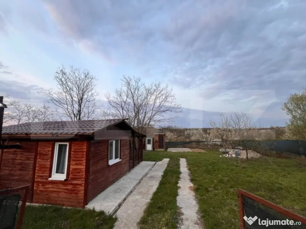 Teren intravilan 400mp