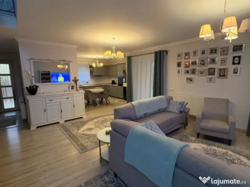 Vilă modernă cu jacuzzi & zonă lounge premium, 900 mp ter 