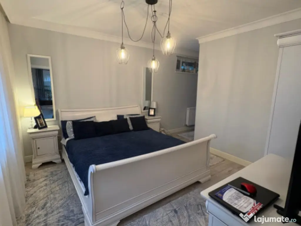 Vilă modernă cu jacuzzi & zonă lounge premium, 900 mp ter 