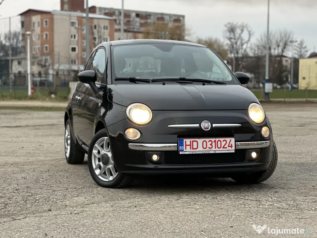 Fiat 500*km:152.125*clima*2 randuri de roti*1.3 benzina*69 cp! 