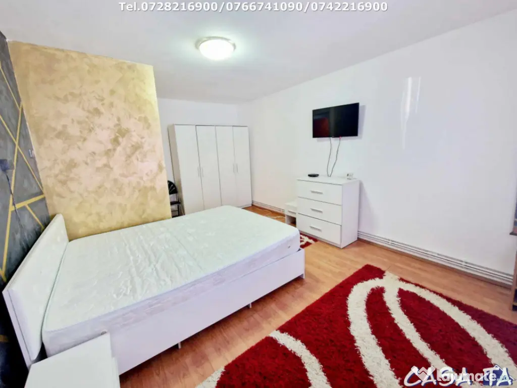 Închiriere apartament 3 camere, situat în Târgu Jiu, Str. 