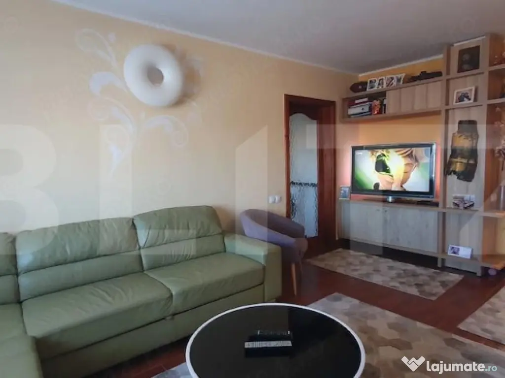 Apartament 3 camere complet utilat Girocului 