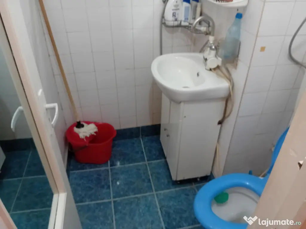 Garsoniera Piata Maratei 24mp parter mobilata termopan termoizolata luminoasa